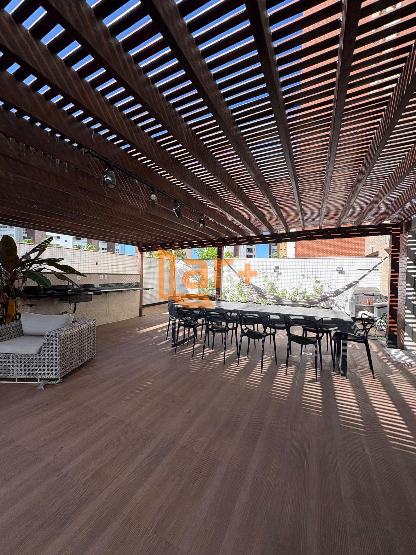 Apartamento à venda com 3 quartos, 1 suíte, 3 vagas e 236m² no Jardins, Aracaju (SE) — foto 11 de 14