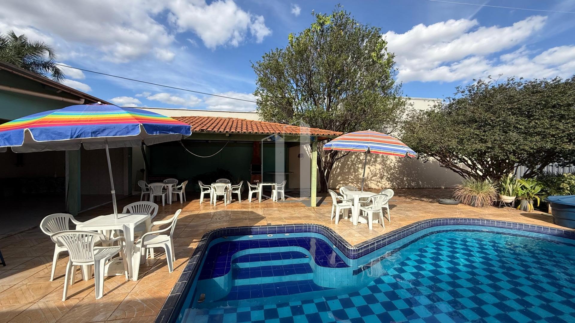 Casa à venda com 1 quarto, 1 suíte, 4 vagas e 90m² no Jardim Maria Inês, Aparecida de Goiânia (GO) — foto 10 de 27