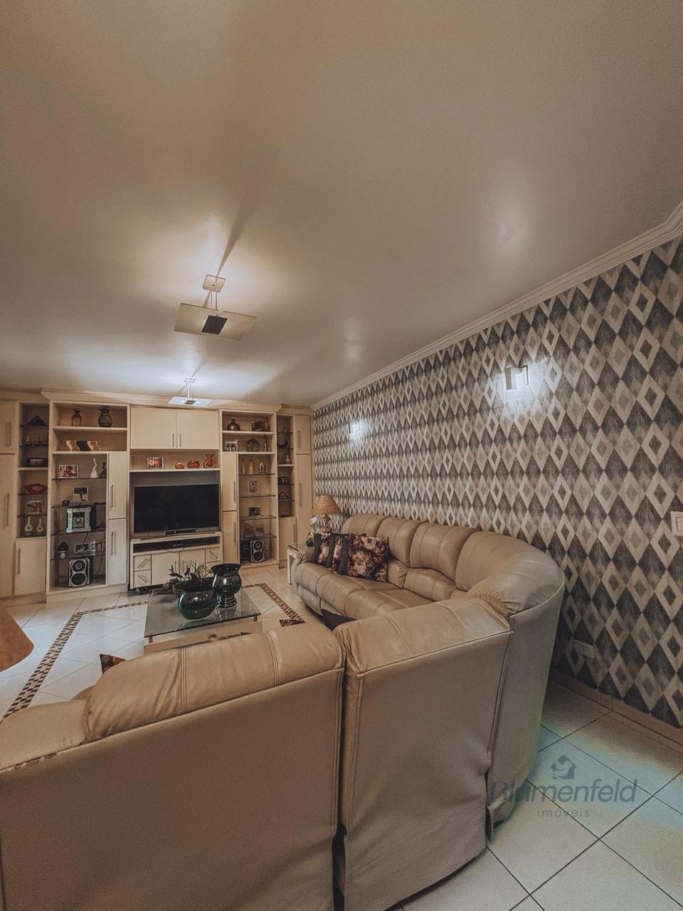 Casa à venda com 5 quartos, 3 suítes, 6 vagas e 600m² no Condomínio Arujazinho III, Arujá (SP) — foto 9 de 30