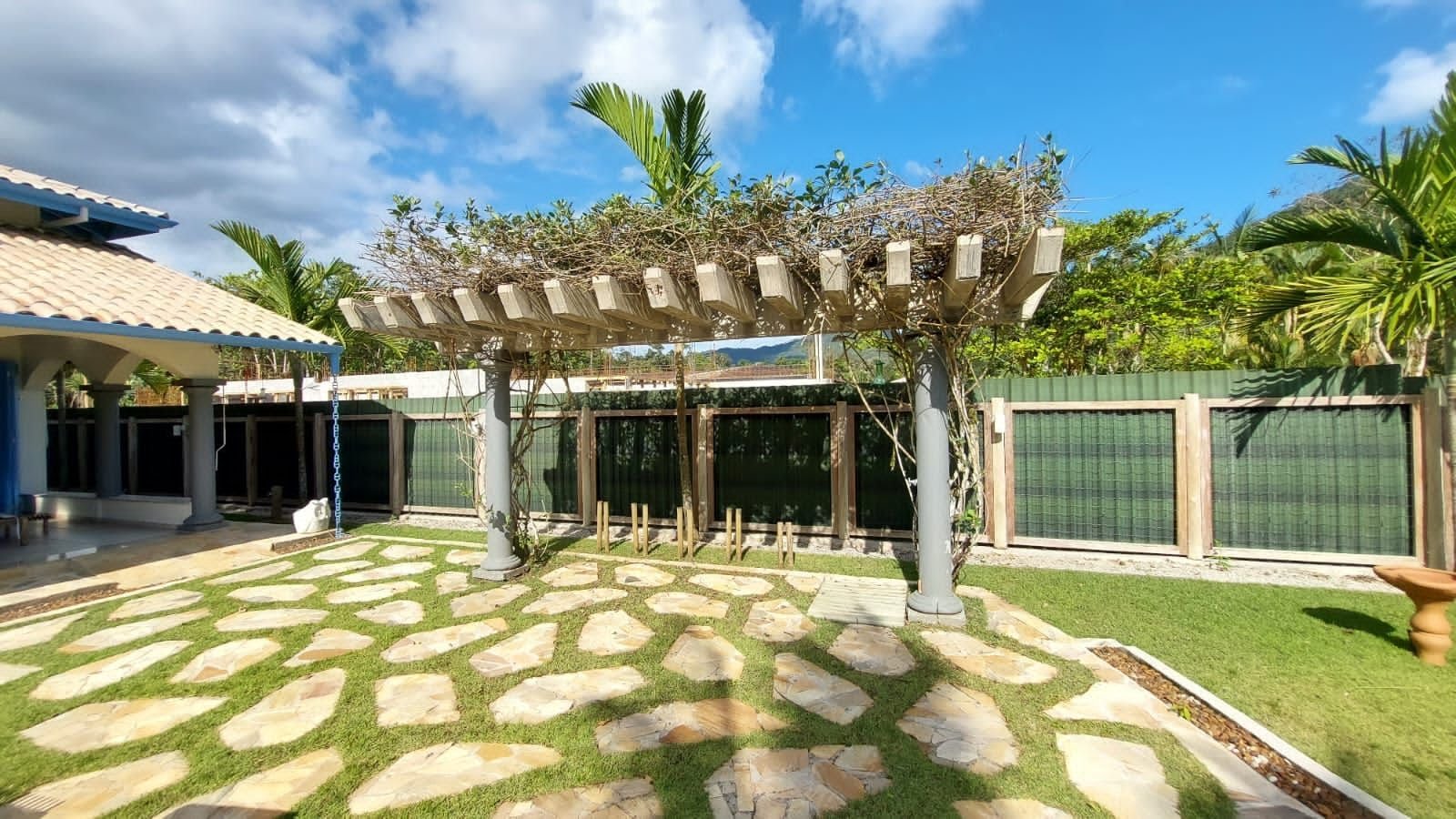 Casa à venda com 7 quartos, 11 banheiros, 8 vagas e 1047m² no Praia Dura, Ubatuba (SP) — foto 18 de 24