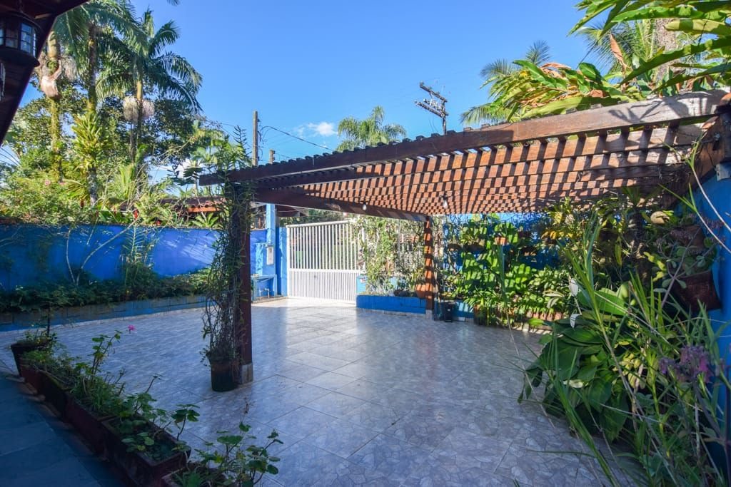 Casa à venda com 7 quartos, 5 banheiros, 5 vagas e 202m² no Praia do Tenório, Ubatuba (SP) — foto 4 de 8