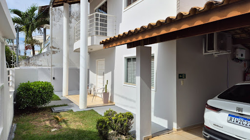 Casa no bairro Pres. Costa e Silva  -  Itaperuna