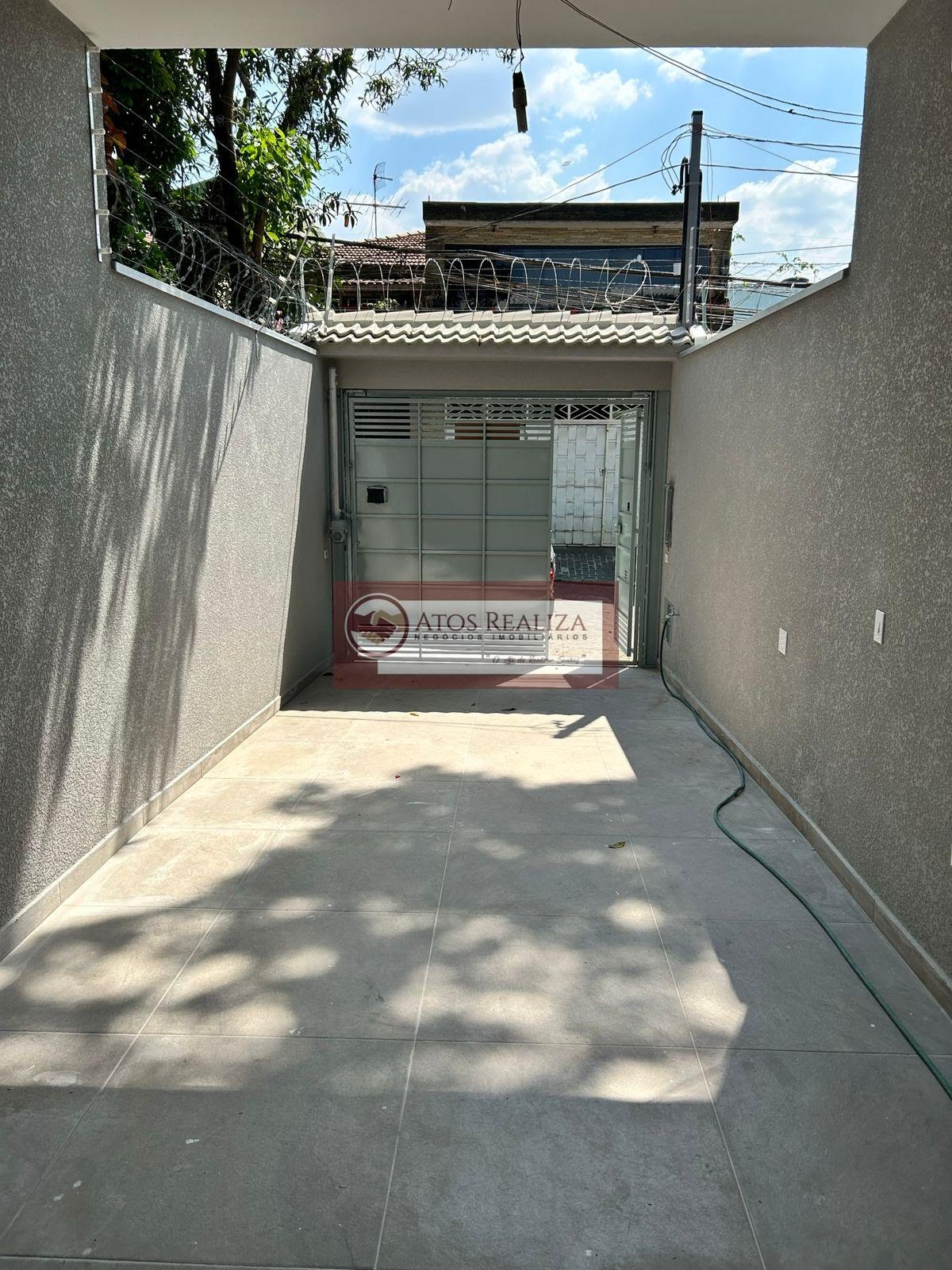 Casa à venda com 3 quartos, 1 suíte, 2 vagas e 141m² no Campo Grande, São Paulo (SP) — foto 2 de 25