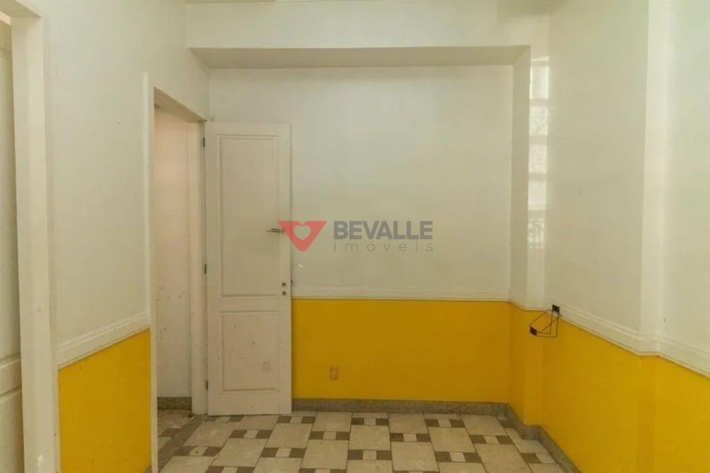 Casa à venda com 7 quartos, 3 banheiros, 1 vaga e 188m² no Botafogo, Rio de Janeiro (RJ) — foto 13 de 20