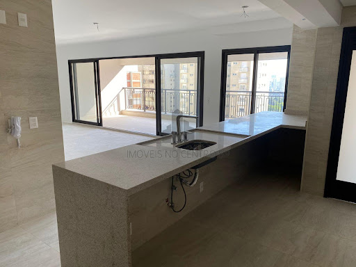 Apartamento em Perdizes  -  São Paulo