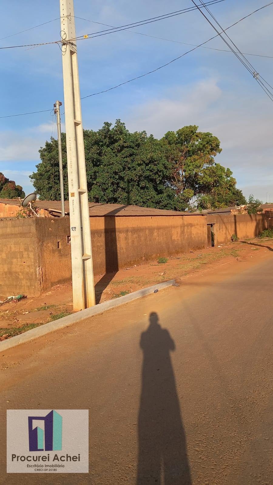 Casa à venda com 3 quartos, 2 banheiros e 450m² no Jardim Paquetá II, Planaltina — foto principal